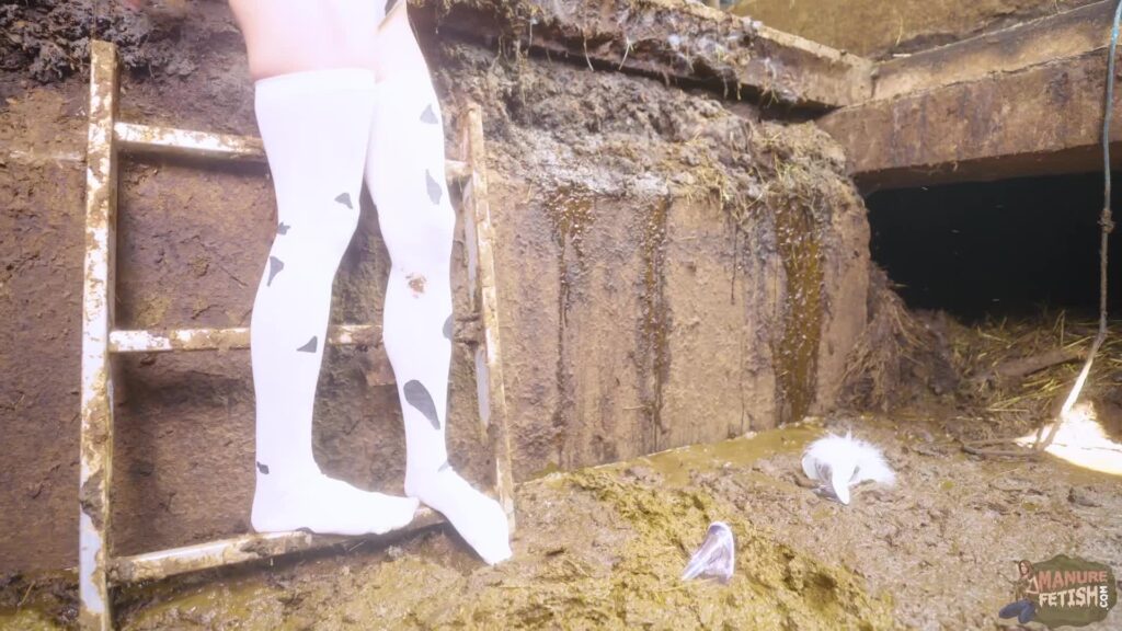 Kaitlyn Katsaros Wild in Manure